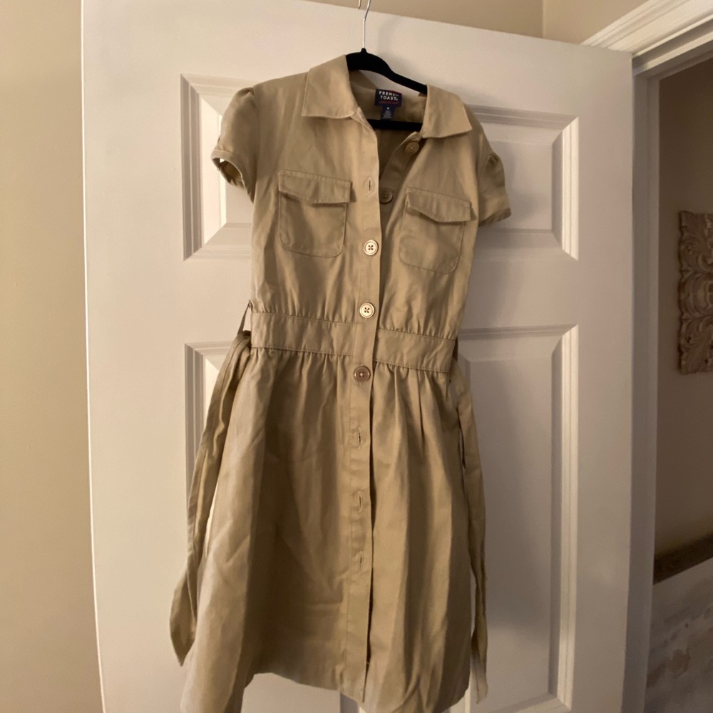 Tan / blue uniform dresses